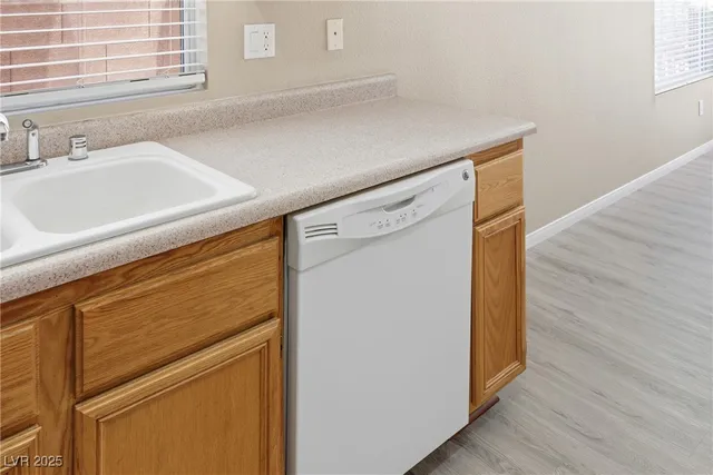 $2,050 | 1024 East Malibu Sands Avenue, North Las Vegas, NV 89086