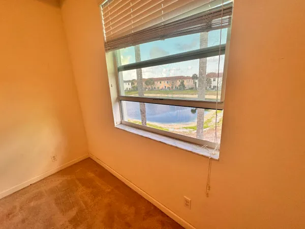 $2,500 | 5330 Ellery Terrace, West Palm Beach, FL 33417