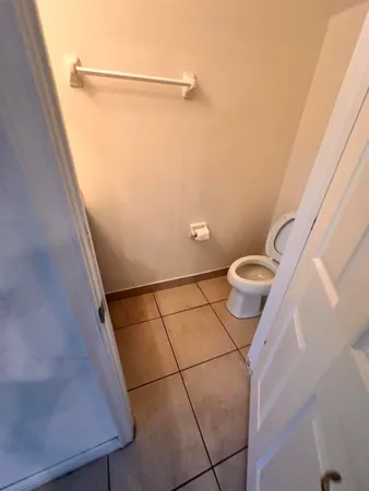 $2,500 | 5330 Ellery Terrace, West Palm Beach, FL 33417