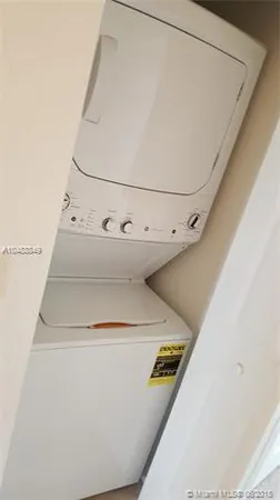 $2,500 | 5330 Ellery Terrace, West Palm Beach, FL 33417