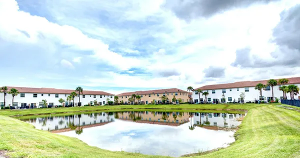 $2,500 | 5330 Ellery Terrace, West Palm Beach, FL 33417