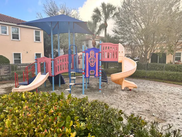 $2,500 | 5330 Ellery Terrace, West Palm Beach, FL 33417