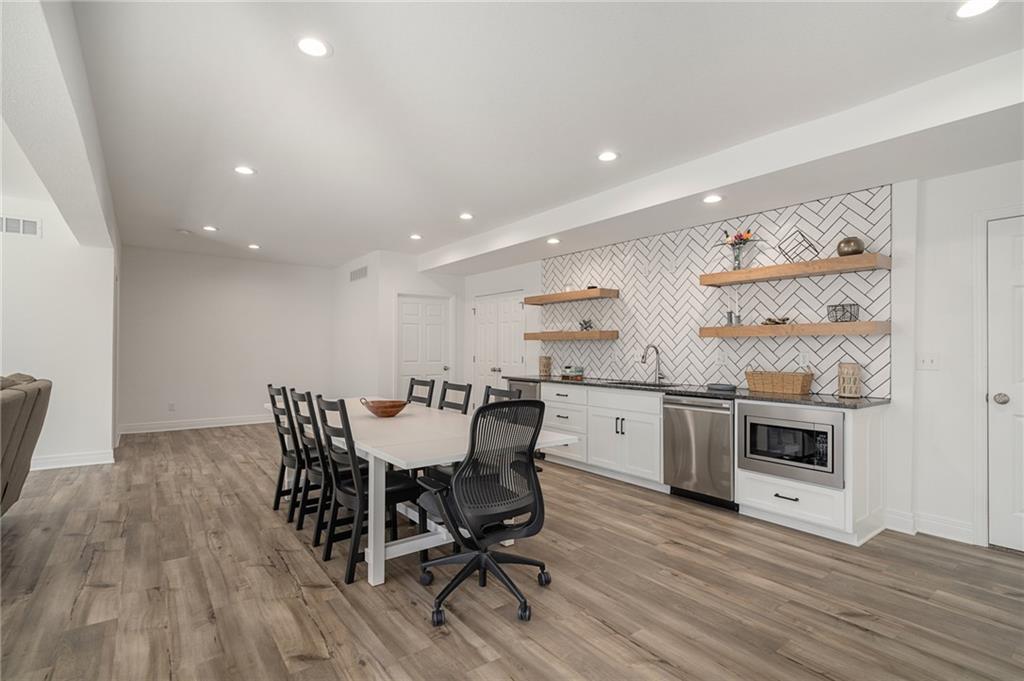 8920 Pine Street Lenexa, KS 66220 - Photo 53 of 69