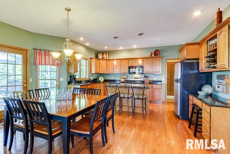 4408 Fairhaven Road Davenport, IA 52807 - Photo 6 of 23 Gallery Image 6