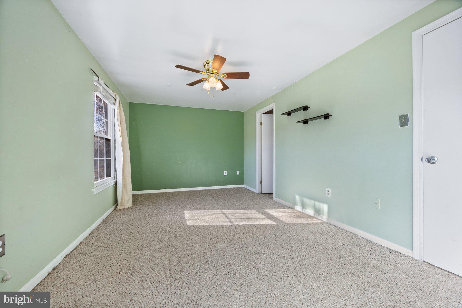 522 Bend Circle Road Glen Burnie, MD 21061 - Photo 17 of 34