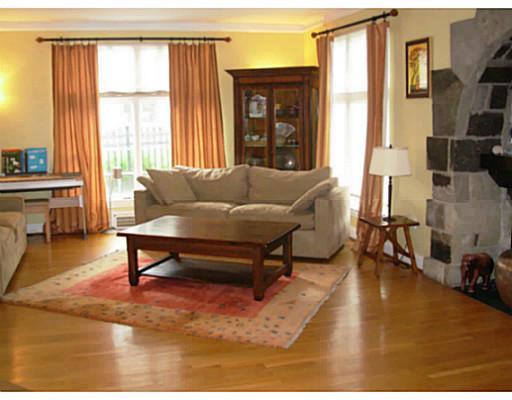 658 Osage Road Mt. Lebanon, PA 15243 - Photo 3 of 17 Living Room. Living room.