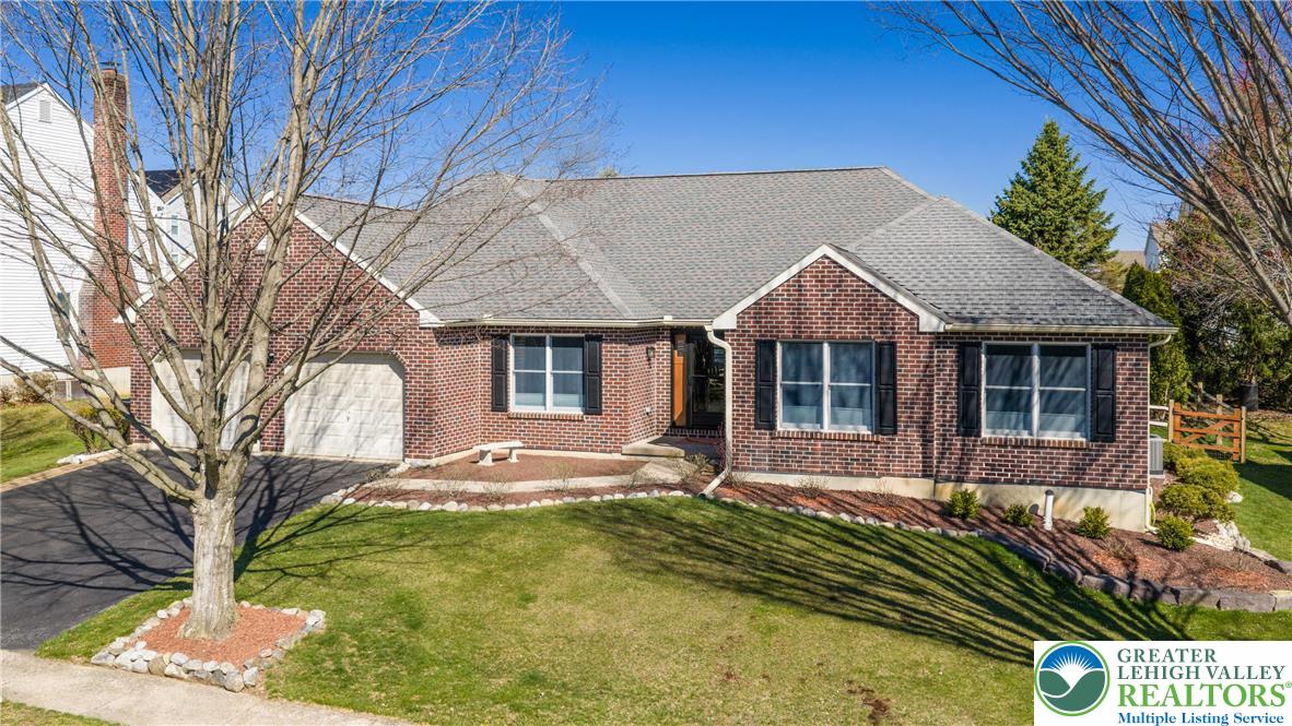 4075 Ross Road Bethlehem, PA 18020 - Photo 3 of 61 Gallery Image 3