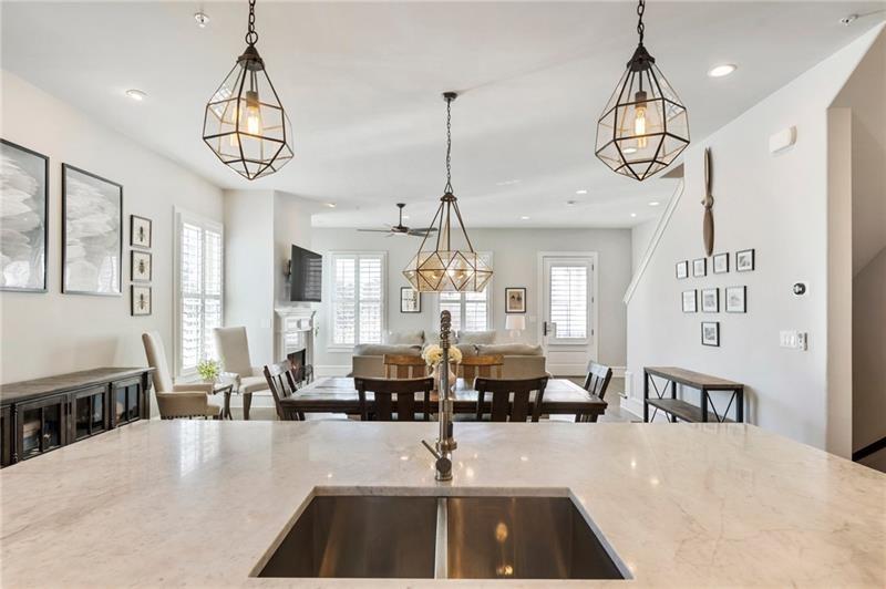 357 South Esplanade Alpharetta, GA 30009 - Photo 12 of 60