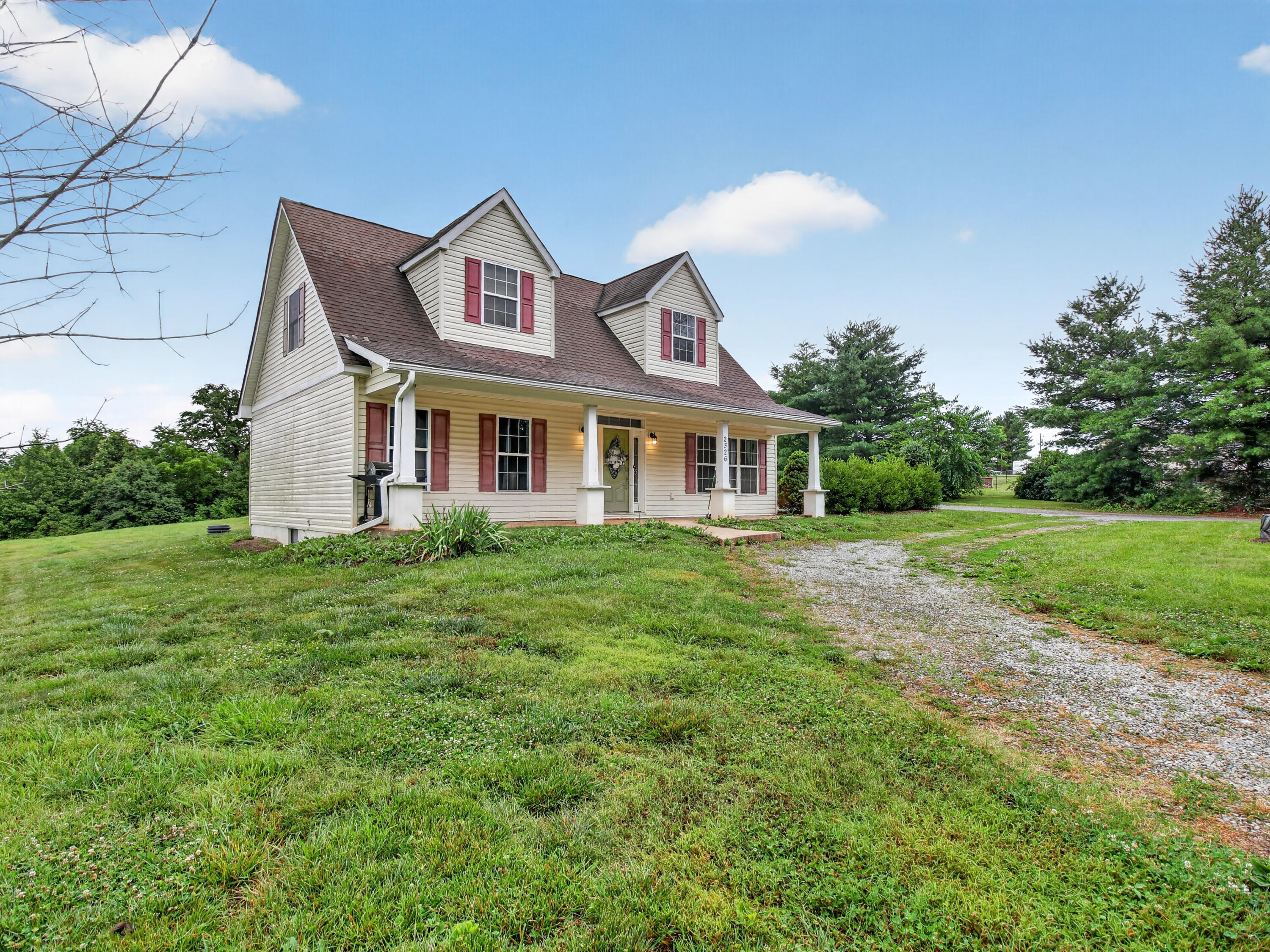 2326 Callaway Road Rocky Mount, VA 24151 - Photo 34 of 42 IMG_6762