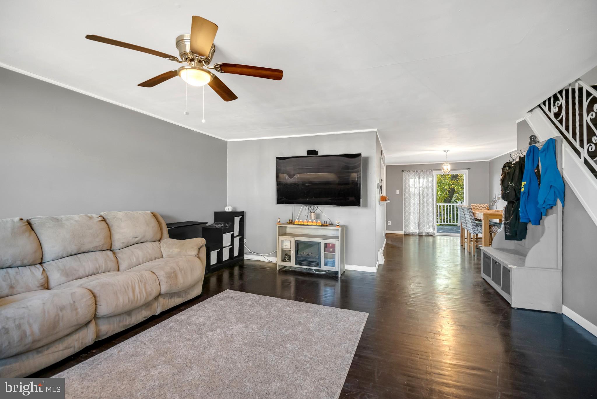 4206 Fairdale Road Philadelphia, PA 19154 - Photo 7 of 28 Gallery Image 7
