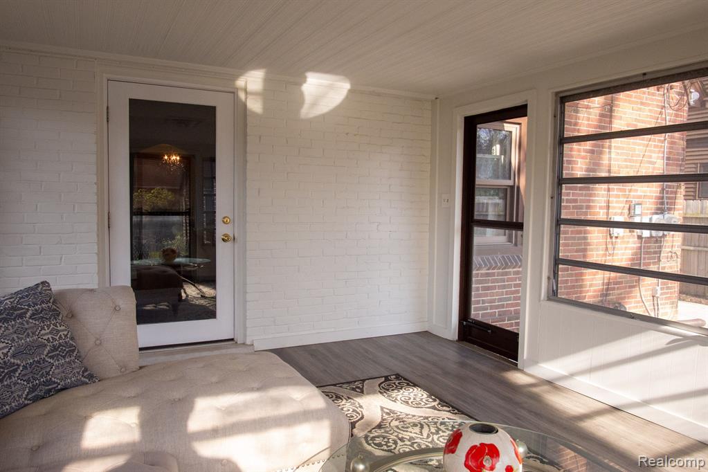 725 Lincoln Road Grosse Pointe, MI 48230 - Photo 45 of 68 Gallery Image 45