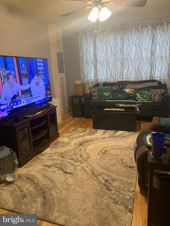 $1,600 | 9860 Garvey Drive, Philadelphia, PA 19114