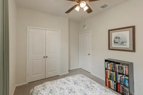 $325,000 | 125 Janice Road, Taylor, TX 76574