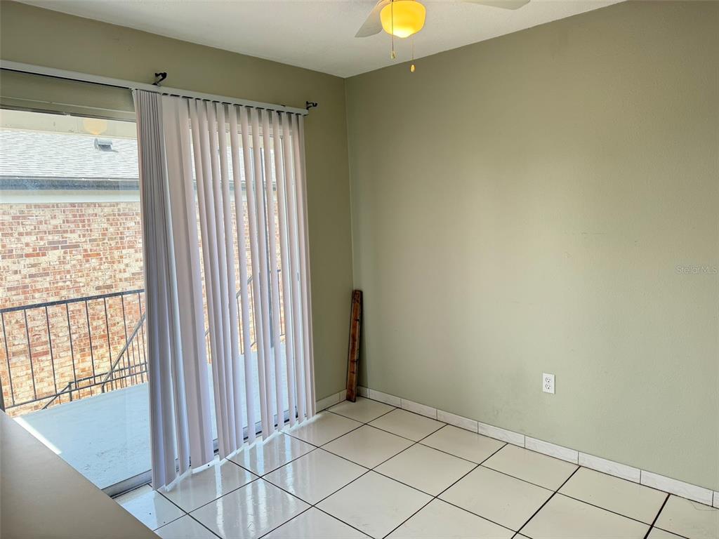 5317 Curry Ford Road, Unit Q201 Orlando, FL 32812 - Photo 7 of 15