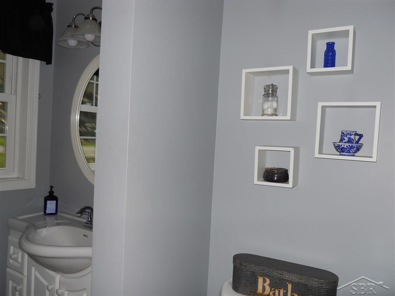 3283 South Kirk Road Vassar, MI 48768 - Photo 22 of 53 31261873-21.JPG