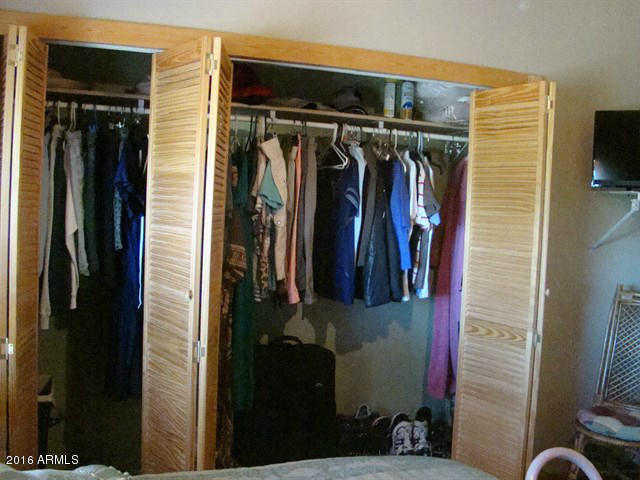 6324 Deer Run Road Show Low, AZ 85901 - Photo 18 of 36 018_Second Bedroom Closet