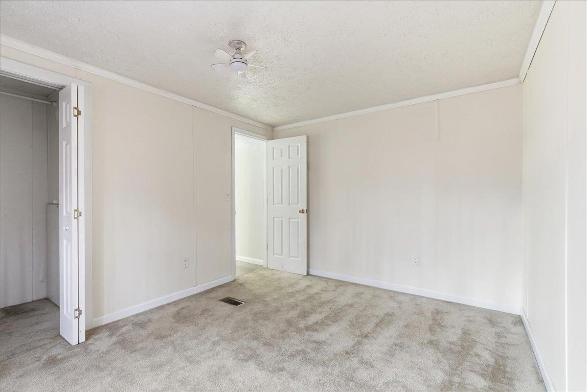 409 West Bagwell Road Liberty, SC 29657 - Photo 25 of 31 Gallery Image 25