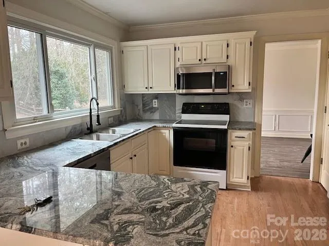 $3,000 | 11333 Snapfinger Drive, Charlotte, NC 28277