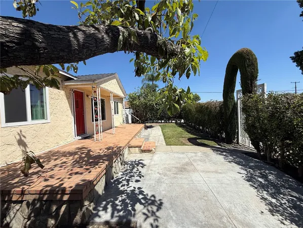 $4,000 | 12139 Gard Avenue, Norwalk, CA 90650