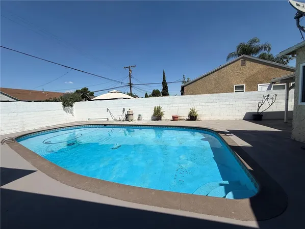 $4,000 | 12139 Gard Avenue, Norwalk, CA 90650
