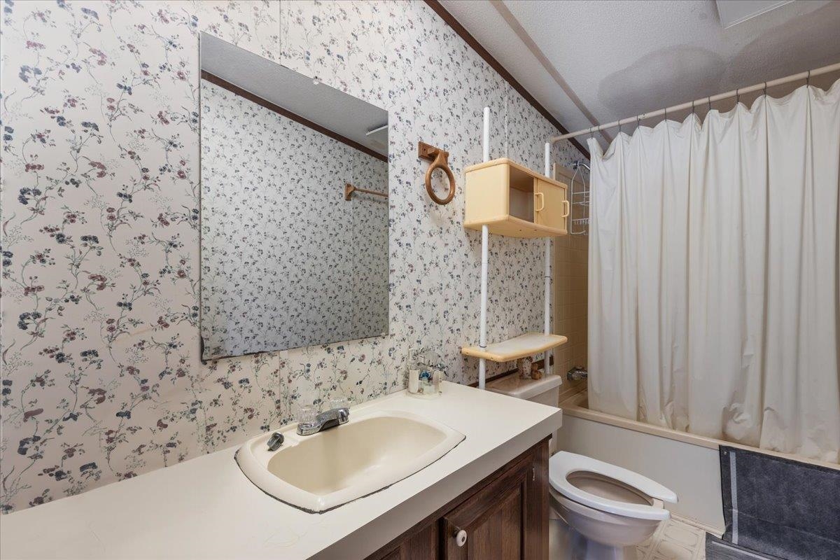 391 Northeast Fir Street Pinetta, FL 32350 - Photo 23 of 31