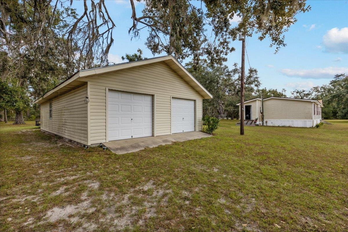 391 Northeast Fir Street Pinetta, FL 32350 - Photo 7 of 31