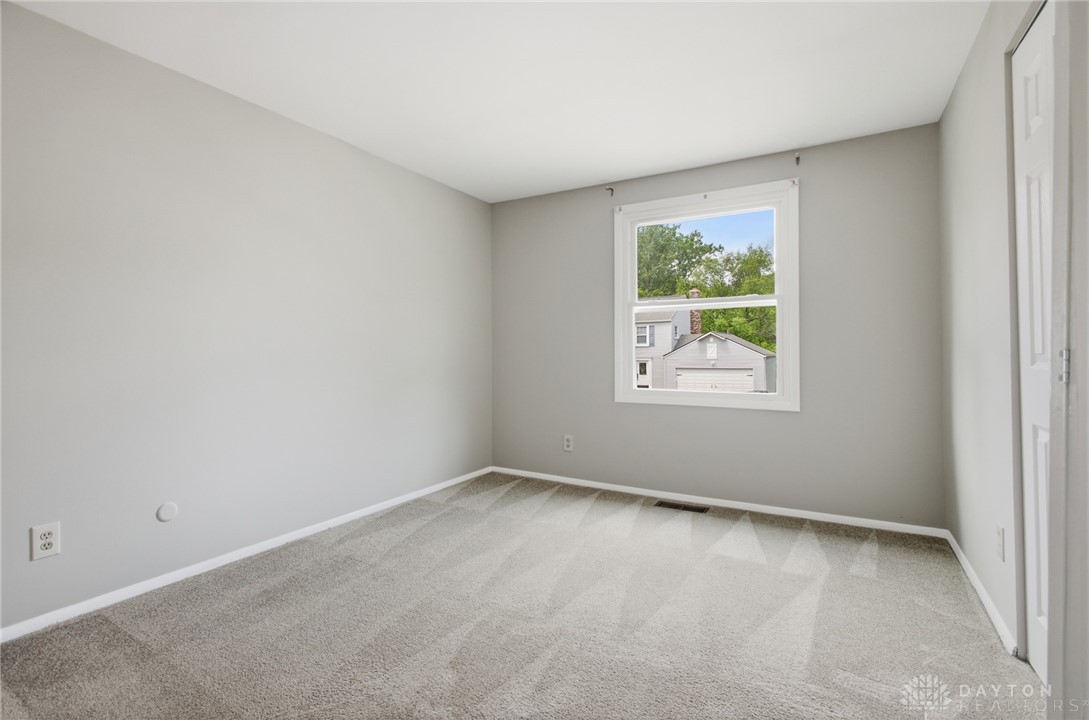 5490 Gander Road West Dayton, OH 45424 - Photo 22 of 43