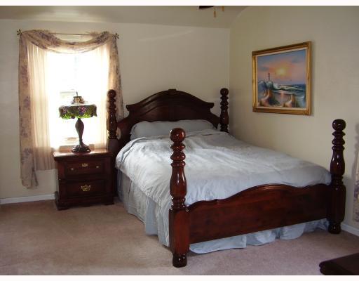 285 Maxwell Drive Whitehall, PA 15236 - Photo 7 of 8 Master Bedroom.