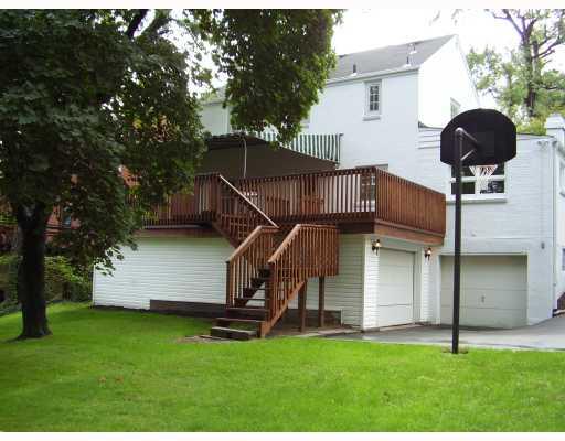 285 Maxwell Drive Whitehall, PA 15236 - Photo 8 of 8 Yard/Garden.