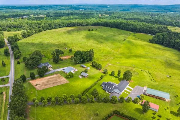 $985,000 | 500 Coleman Mill Road, Carrollton, GA 30116