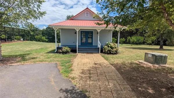 $985,000 | 500 Coleman Mill Road, Carrollton, GA 30116