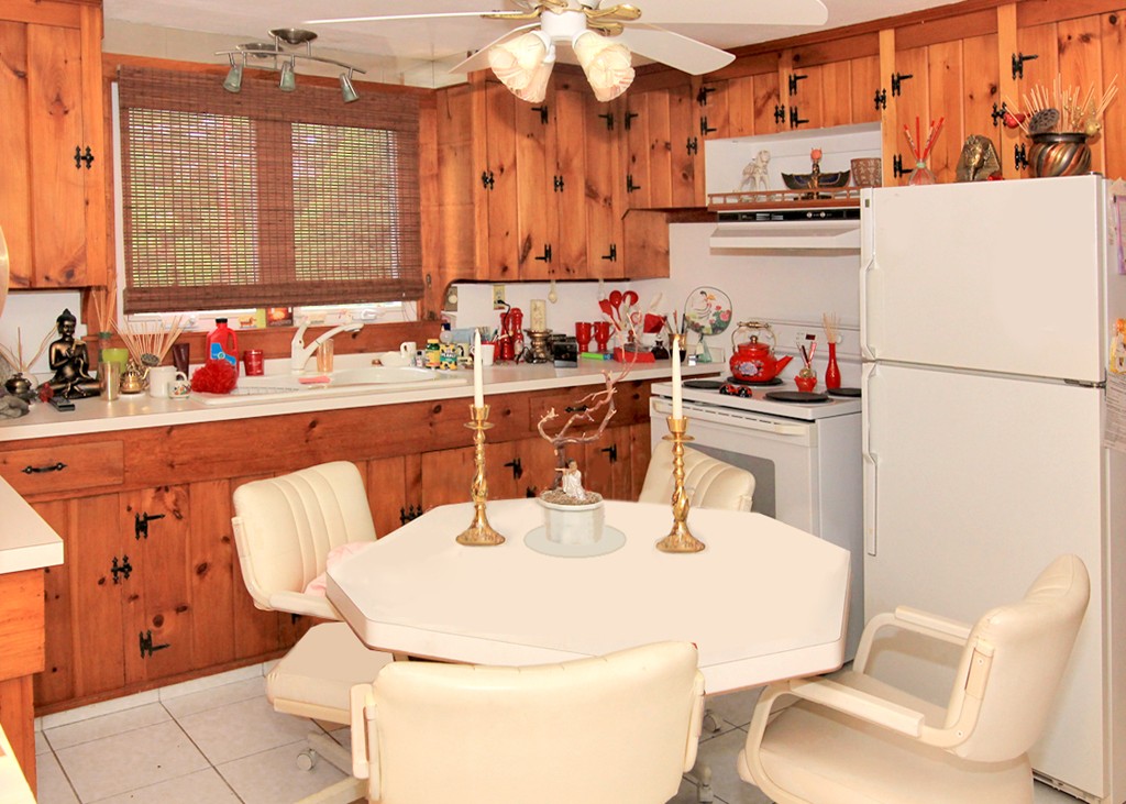 781 Holyoke Road Westfield, MA 01085 - Photo 5 of 17 Gallery Image 5