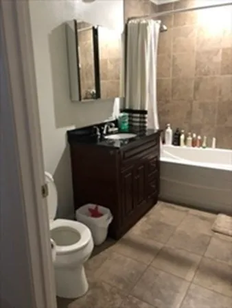 $3,400 | 520 Massachusetts Avenue, Unit 2, Boston, MA 02118