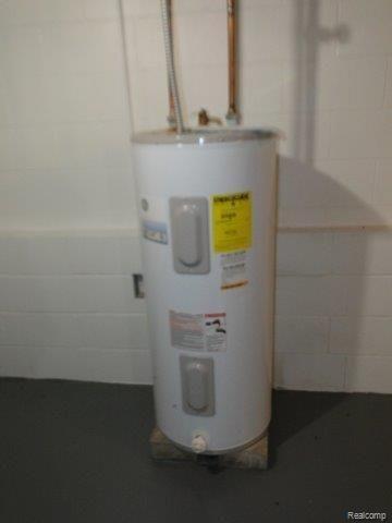 950 North Wilder Road Lapeer, MI 48446 - Photo 23 of 32 Newer Water Heater
