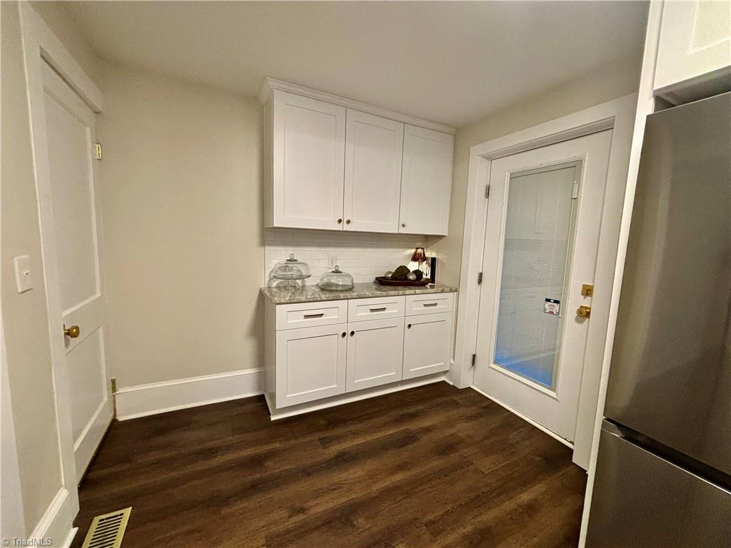 1147 Johnsontown Road Thomasville, NC 27360 - Photo 16 of 25