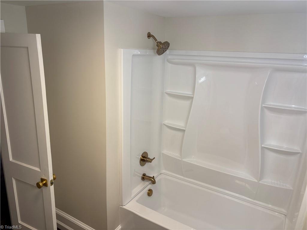 1147 Johnsontown Road Thomasville, NC 27360 - Photo 21 of 25