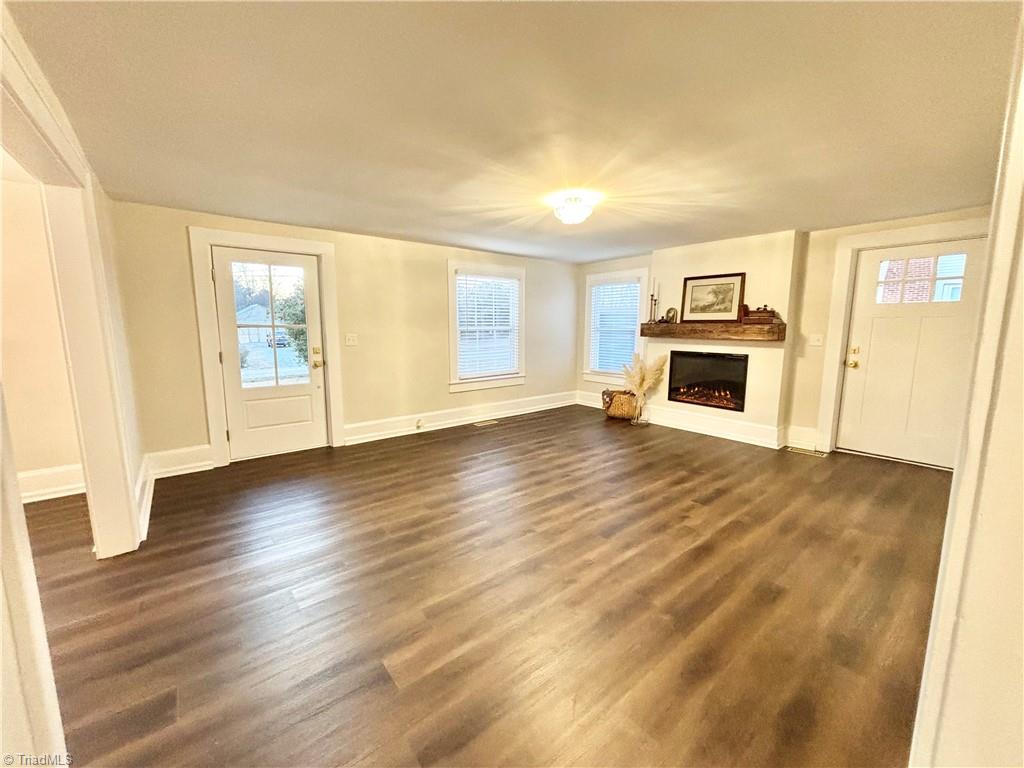 1147 Johnsontown Road Thomasville, NC 27360 - Photo 9 of 25