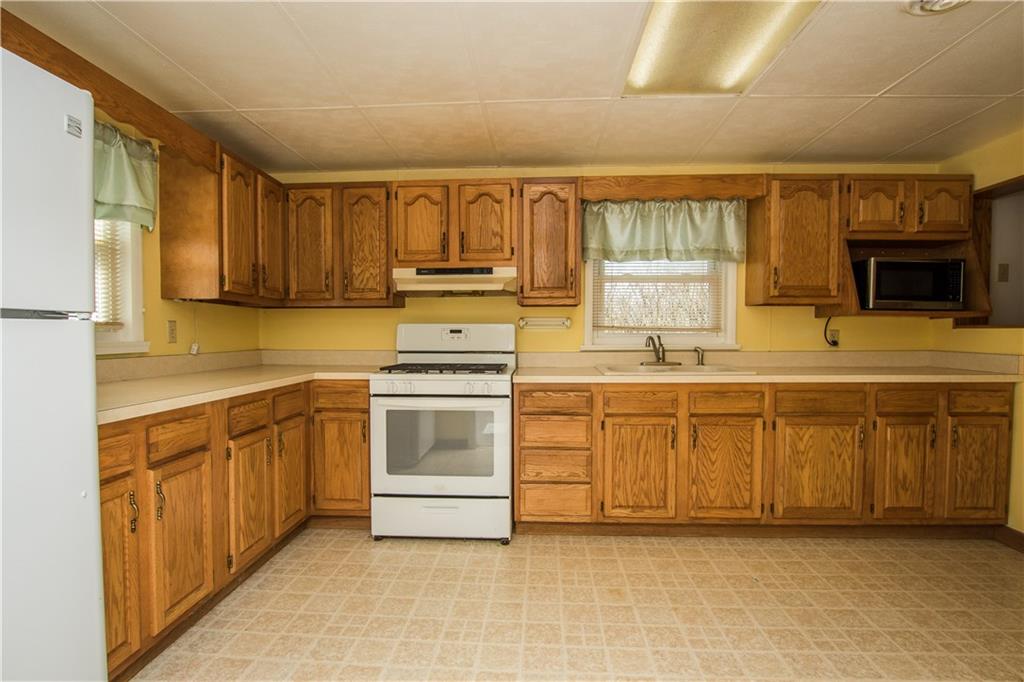 700 Venetia Road Venetia, PA 15367 - Photo 7 of 16 Gallery Image 7
