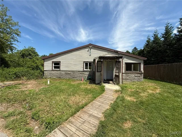 $70,000 | 9394 Brewerton Road, Cicero, NY 13029