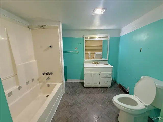 $70,000 | 9394 Brewerton Road, Cicero, NY 13029