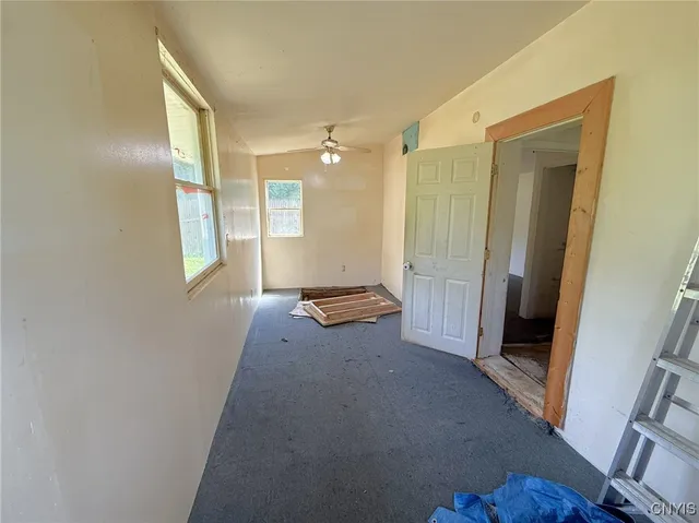 $70,000 | 9394 Brewerton Road, Cicero, NY 13029