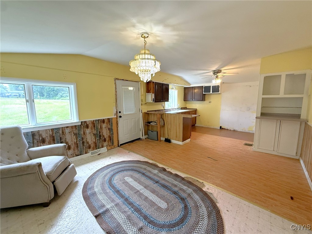 9394 Brewerton Road Cicero, NY 13029 - Photo 4 of 36