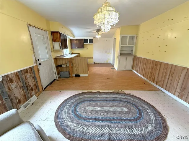 $70,000 | 9394 Brewerton Road, Cicero, NY 13029