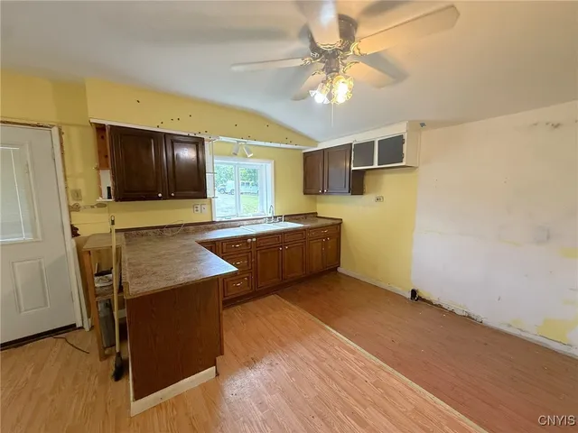 $70,000 | 9394 Brewerton Road, Cicero, NY 13029