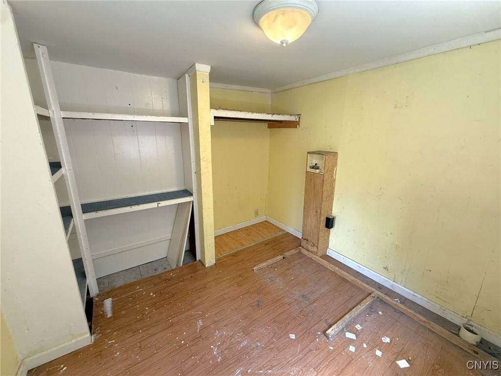 9394 Brewerton Road Cicero, NY 13029 - Photo 10 of 36