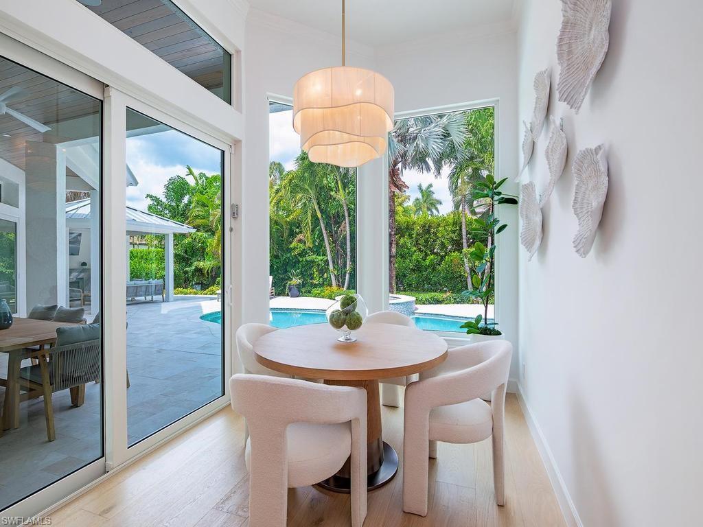 2363 Crayton Road Naples, FL 34103 - Photo 16 of 30