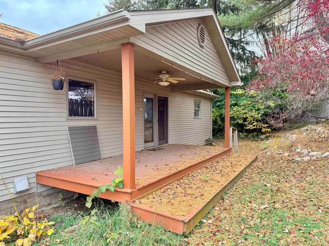 $199,900 | 80 Southeast 12th Street, Linton, IN 47441