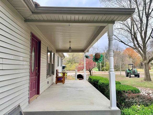 $199,900 | 80 Southeast 12th Street, Linton, IN 47441