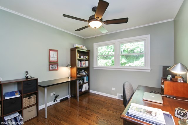 1528 Sunset Ridge Road Glenview, IL 60025 - Photo 5 of 11 a workspace with furniture and a window