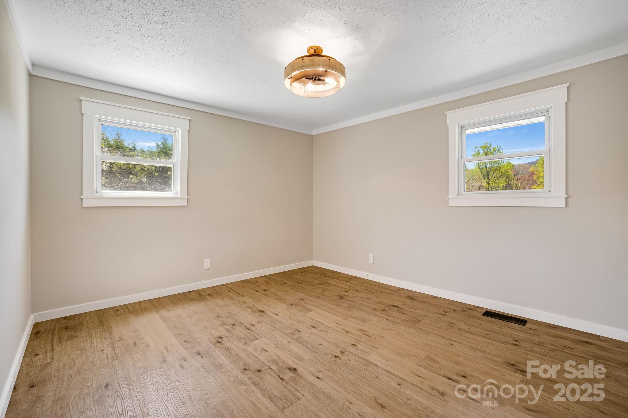 95 Hunters Ridge Road Mills River, NC 28759 - Photo 19 of 44 Gallery Image 19